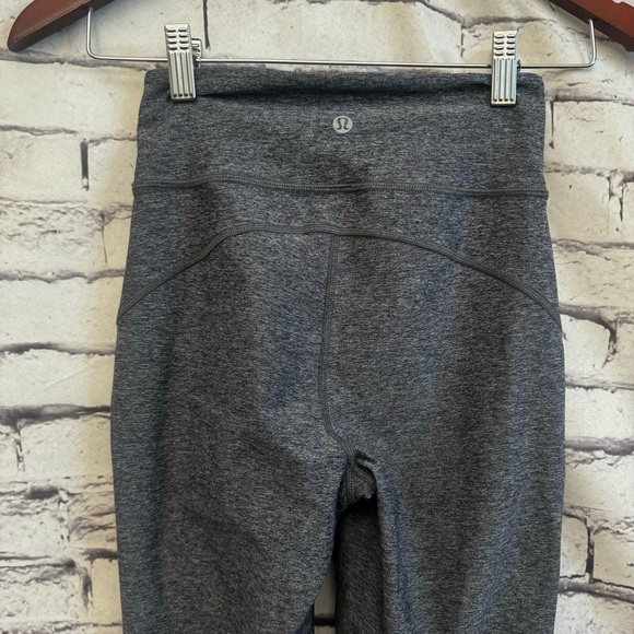 Lululemon Tied To It 7/8 Tight 25" Heathered Black / Dark Carbon Size 4 - Picture 7 of 8